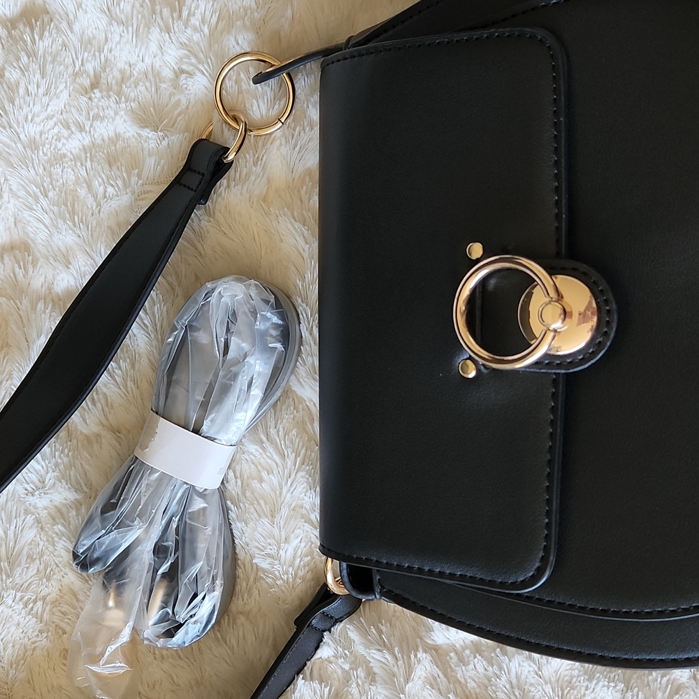 Badgley Mischka Vegan Leather shoulder bag NWOT